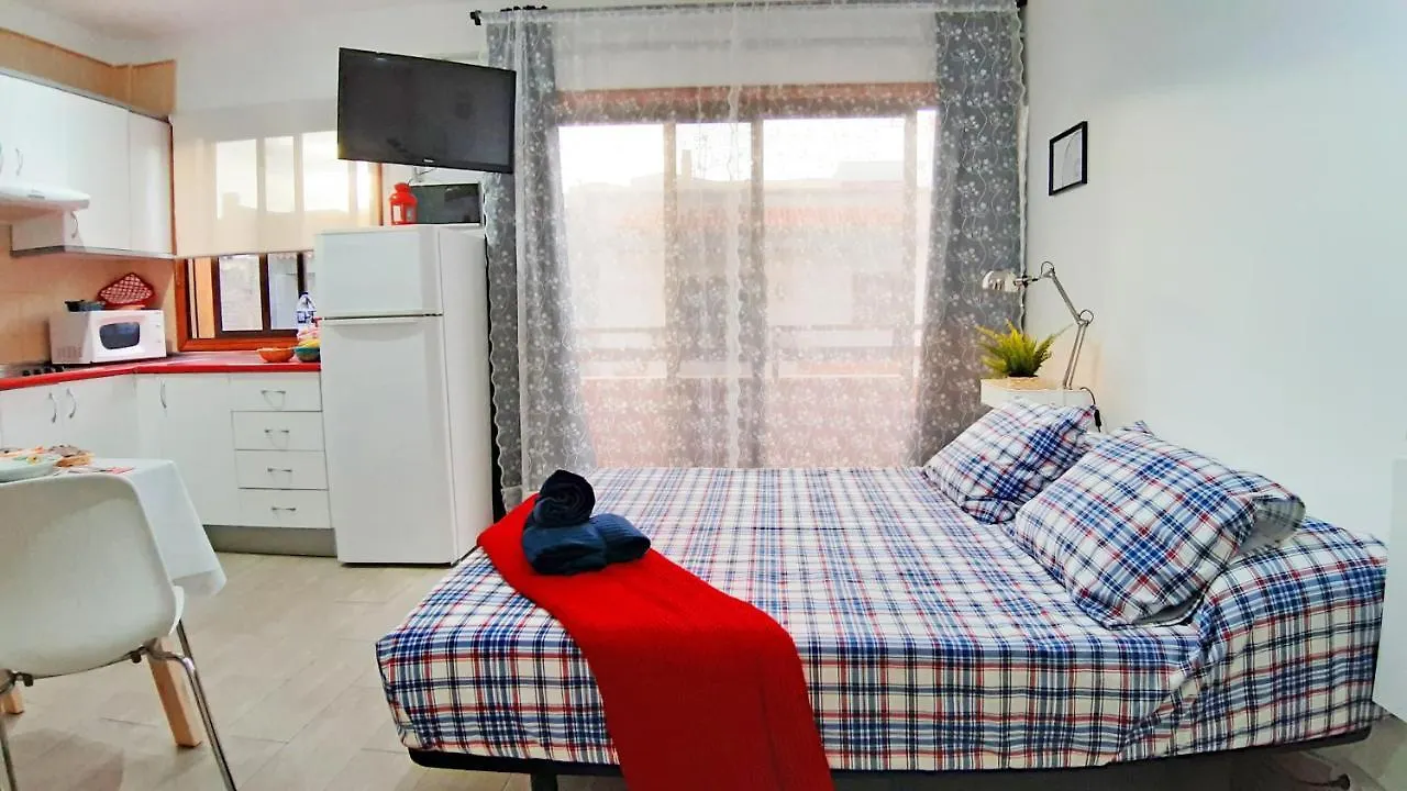 Verode Apartment, With Wifi 圣克鲁斯-德特内里费 0*,  西班牙