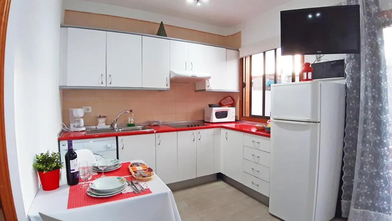 公寓 Verode Apartment, With Wifi 圣克鲁斯-德特内里费